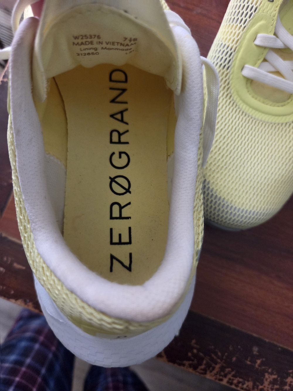 Cole Haan Pale Yellow Mesh Grand shoes - Picture 2 of 5
